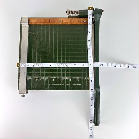 Vintage Paper Cutter 9" Spring Loaded Wood Base - Picture 10 of 10